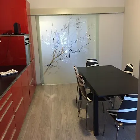 Apartment Ampio Trilocale Centro *